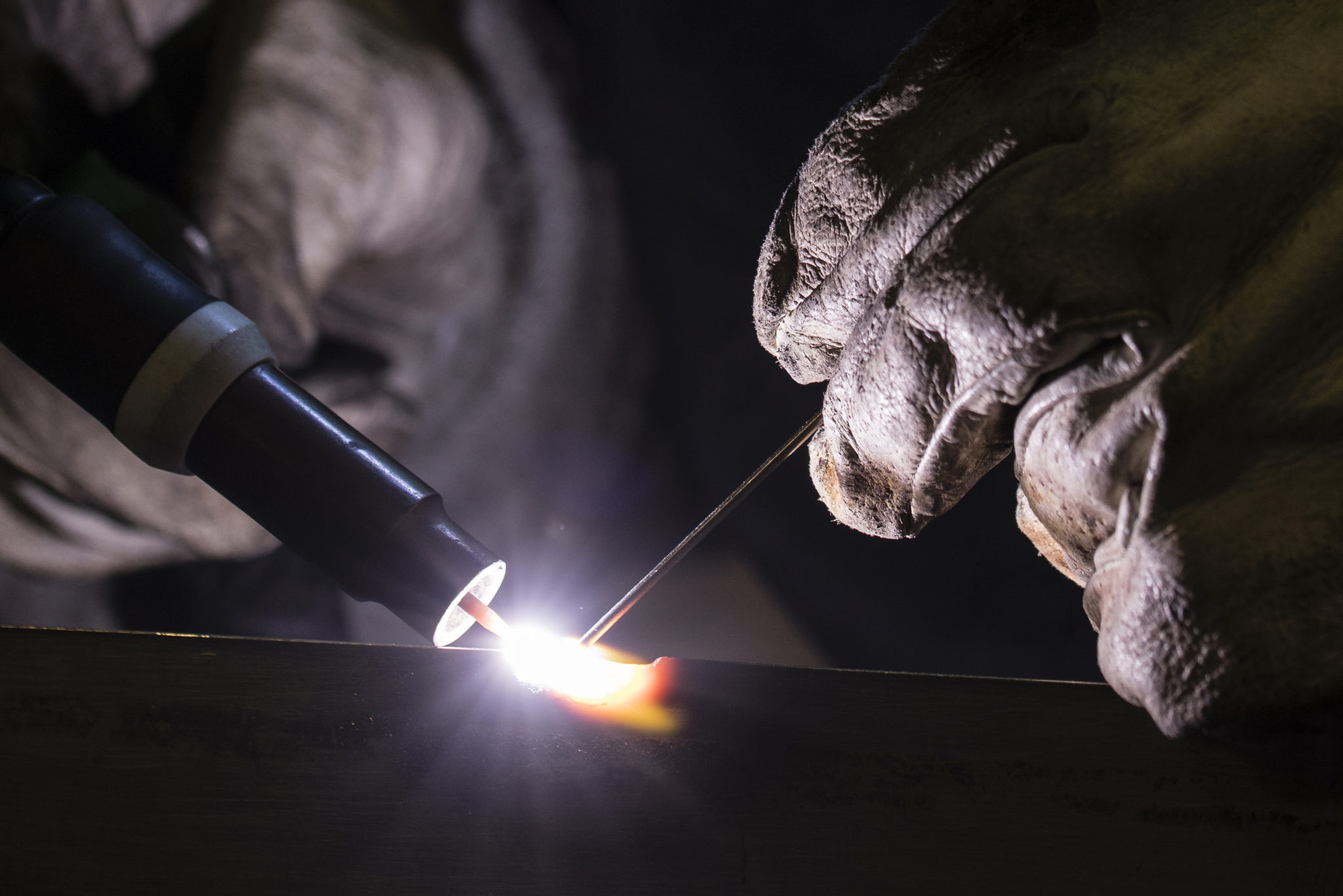 mig-vs-tig-welding-types-materials-and-applications-a-guide